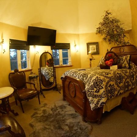 Fleur De Lac Europeran Inn Lake Arrowhead Eksteriør billede