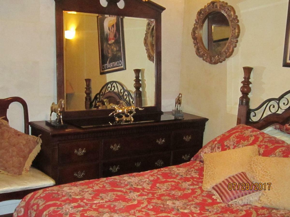 Fleur De Lac Europeran Inn Lake Arrowhead Eksteriør billede